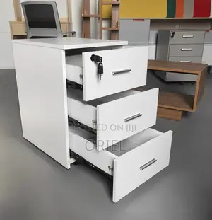 Office Cabinet : 3-Drawer Wooden Mobile Pedestal Cabinet With Key Lock