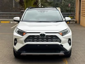 Toyota RAV4 2020 White
