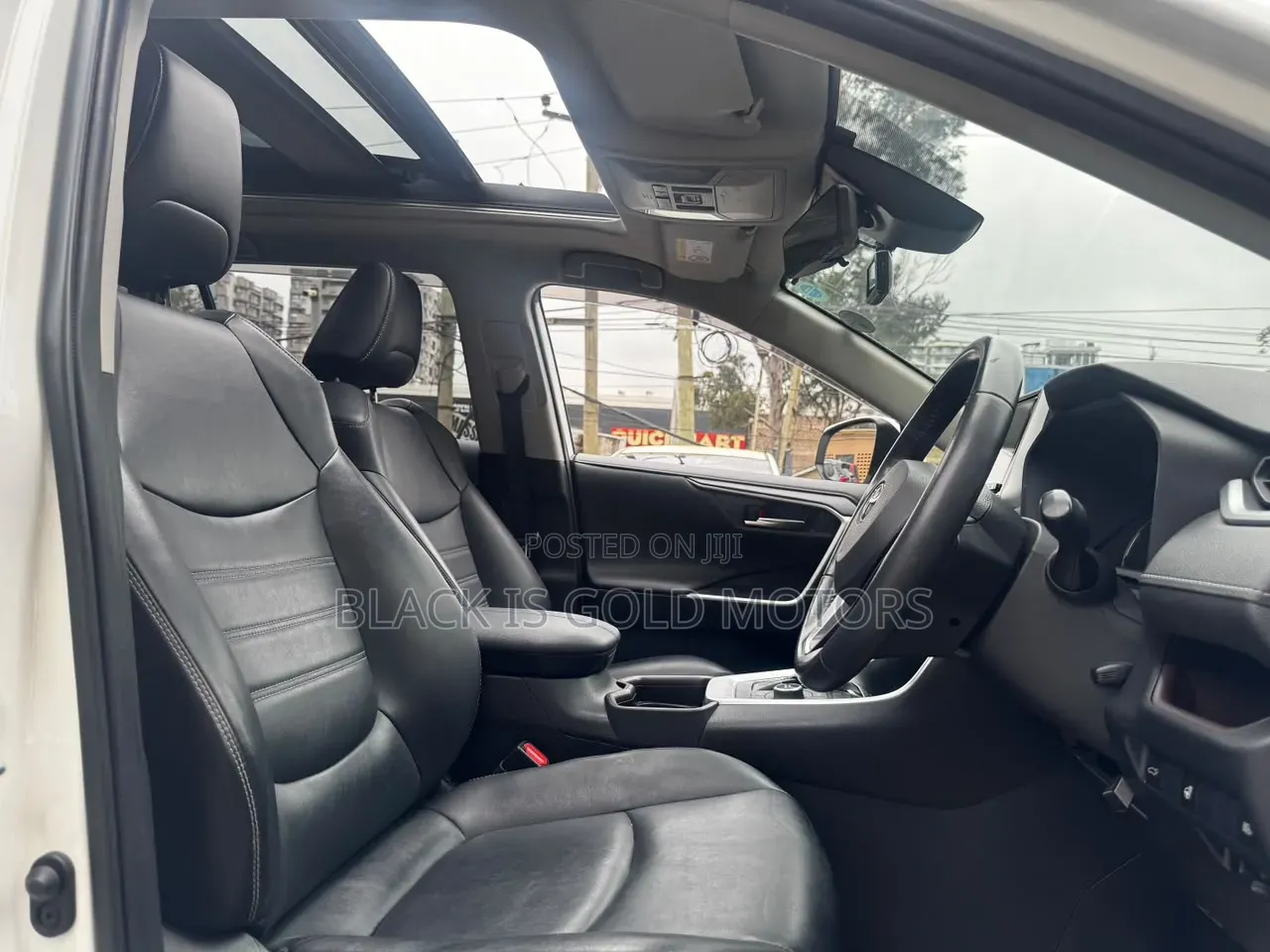 Toyota RAV4 2020 White