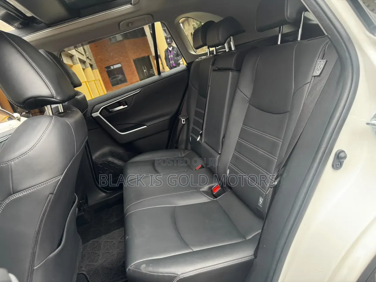Toyota RAV4 2020 White