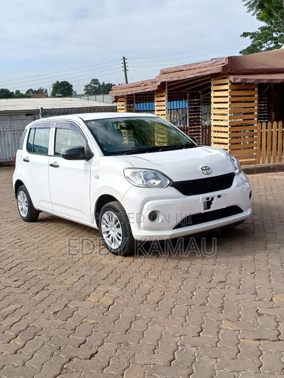Toyota Passo 2018 White