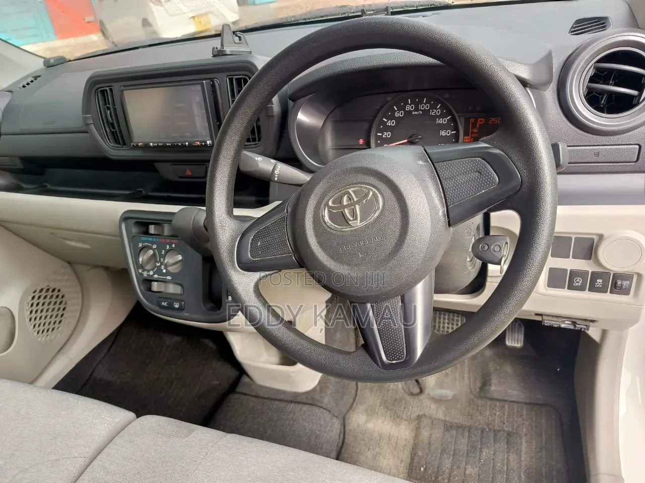 Toyota Passo 2018 White