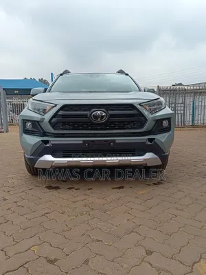 Toyota RAV4 2019 Green