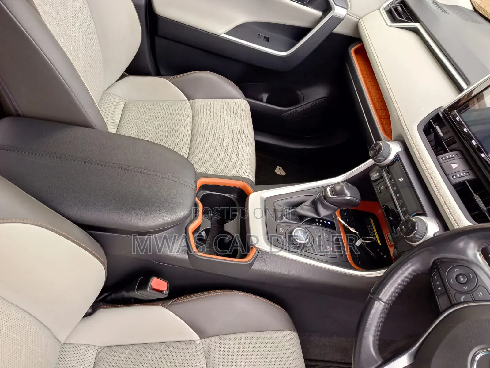 Toyota RAV4 2019 Green