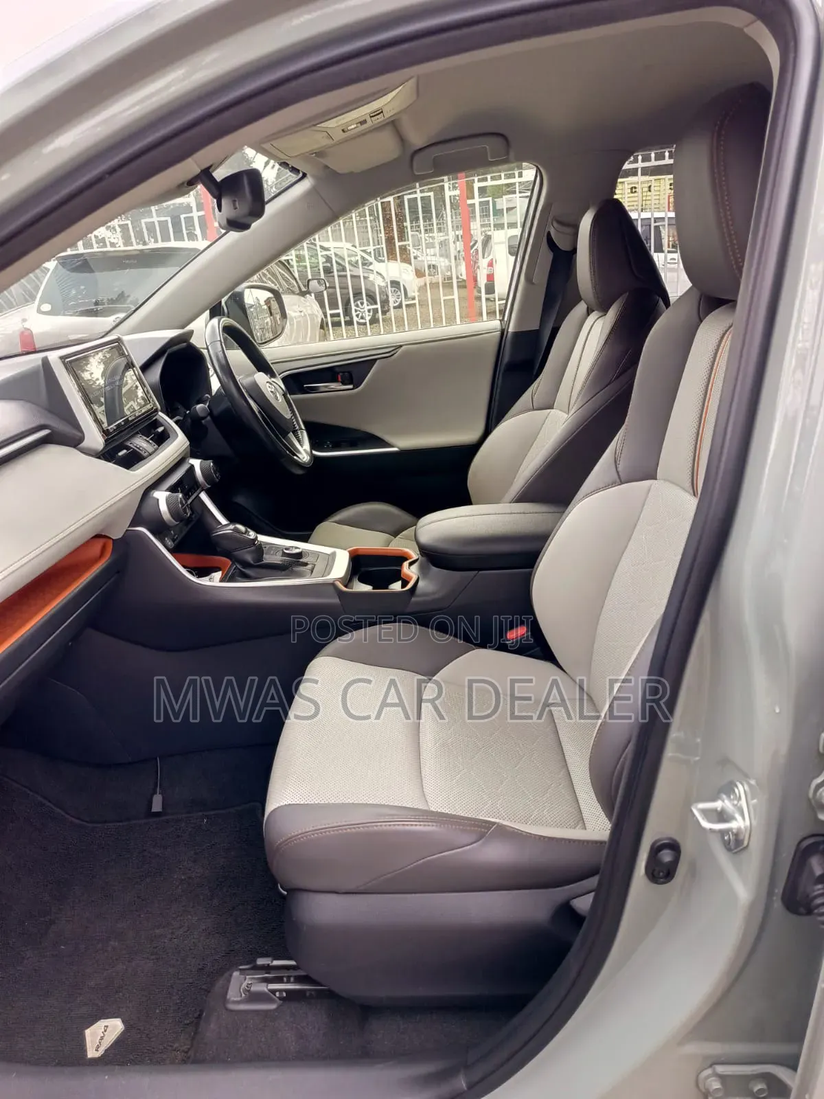 Toyota RAV4 2019 Green