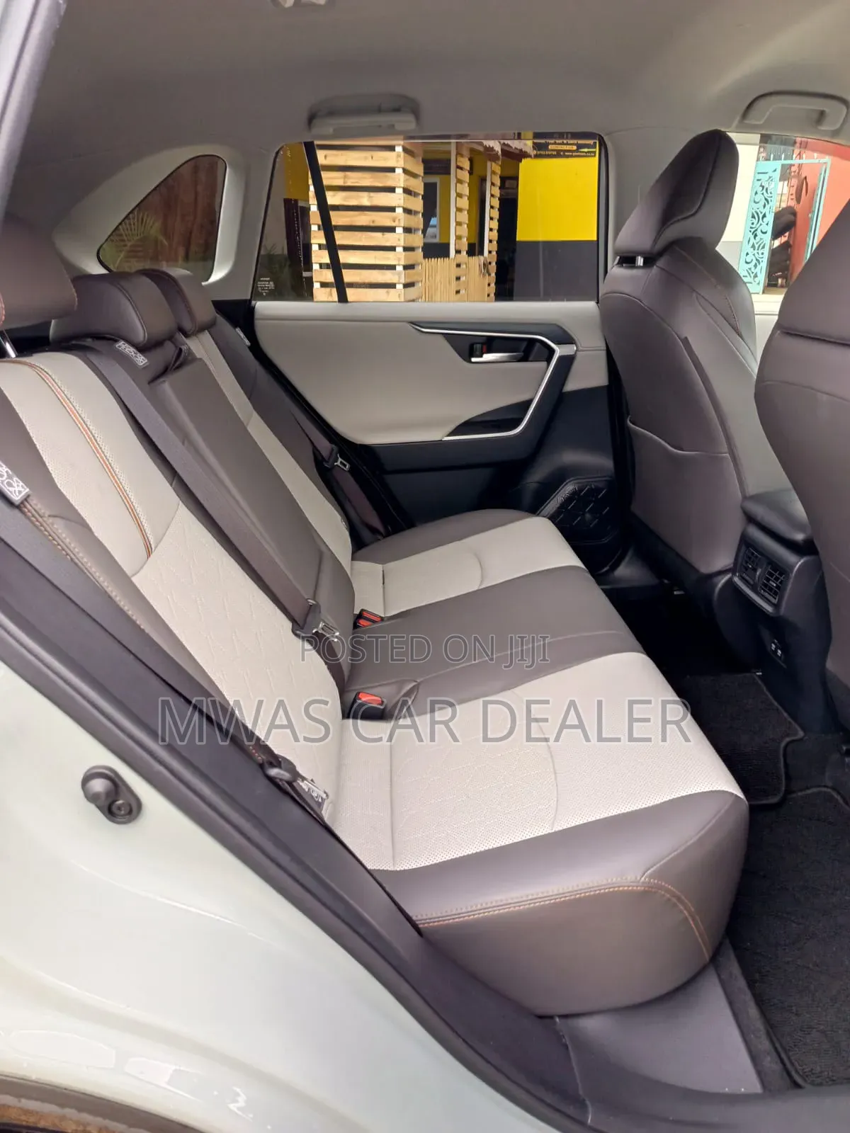 Toyota RAV4 2019 Green