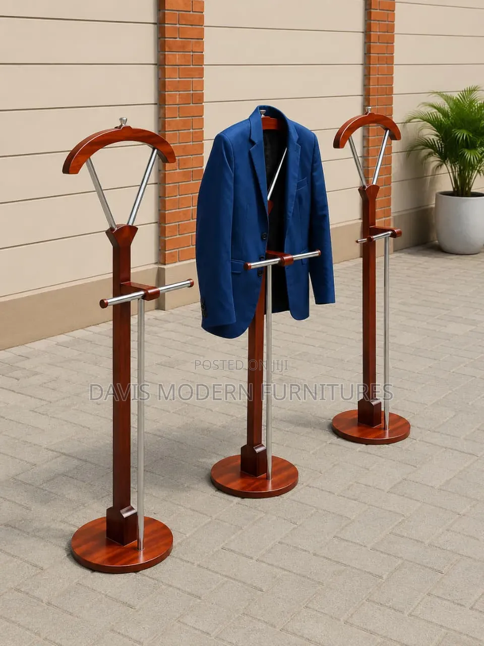 Gentlemen's Dressing Rack