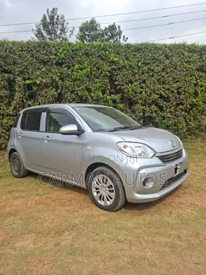 Toyota Passo 1.0 FWD 2019 Silver
