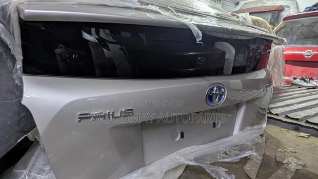 Toyota Prius Boot 2017/2018