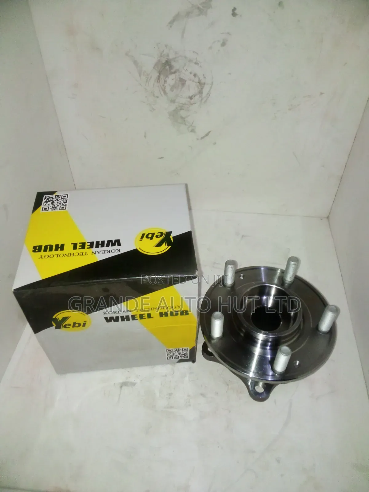 Wheel Hub Front Hyundai Santafe 2008-2015