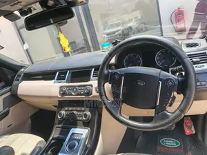 Land Rover Range Rover Sport 2013 Black