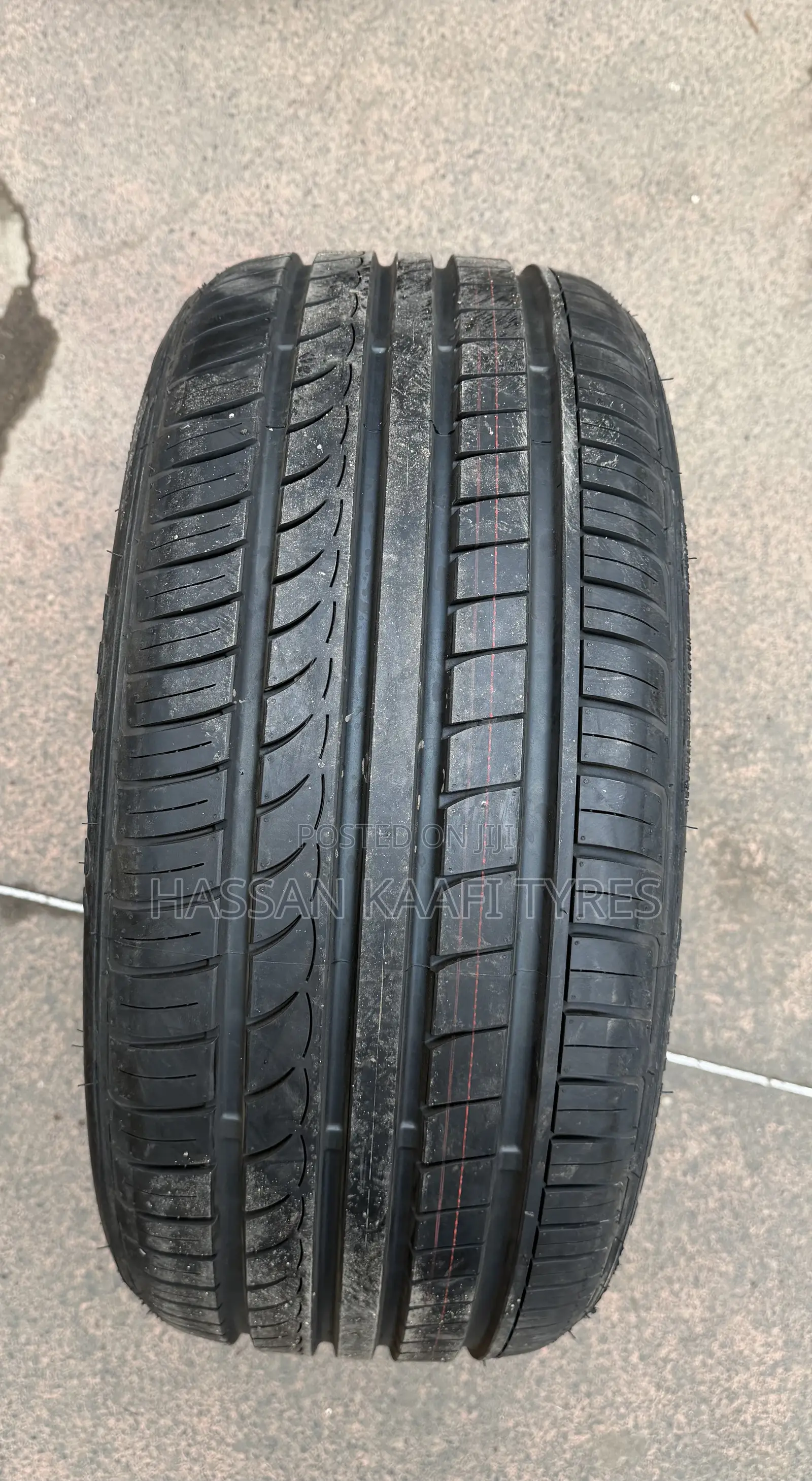 225/40r18 Fortune Tyre