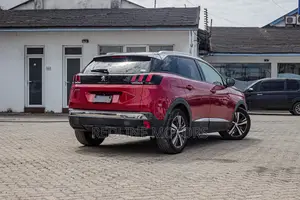 Peugeot 3008 2019 Red