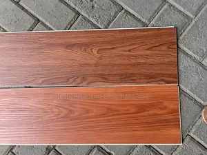 Interlocking Luxury Flooring Tiles