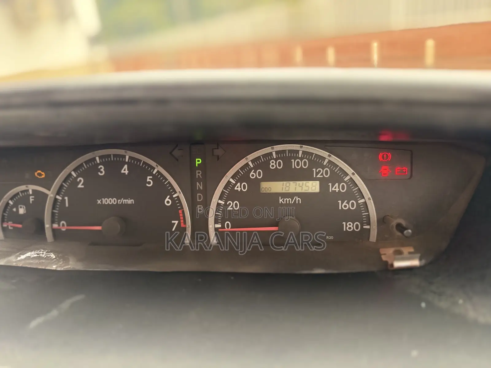 Toyota Noah 2.0 FWD (8 Seater) 2006 Silver