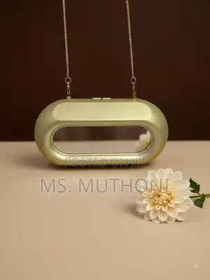Luxury Oval Cutout Dinner / Wedding Clutch