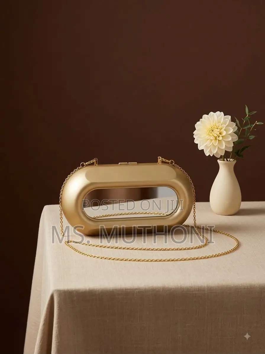 Luxury Oval Cutout Dinner / Wedding Clutch