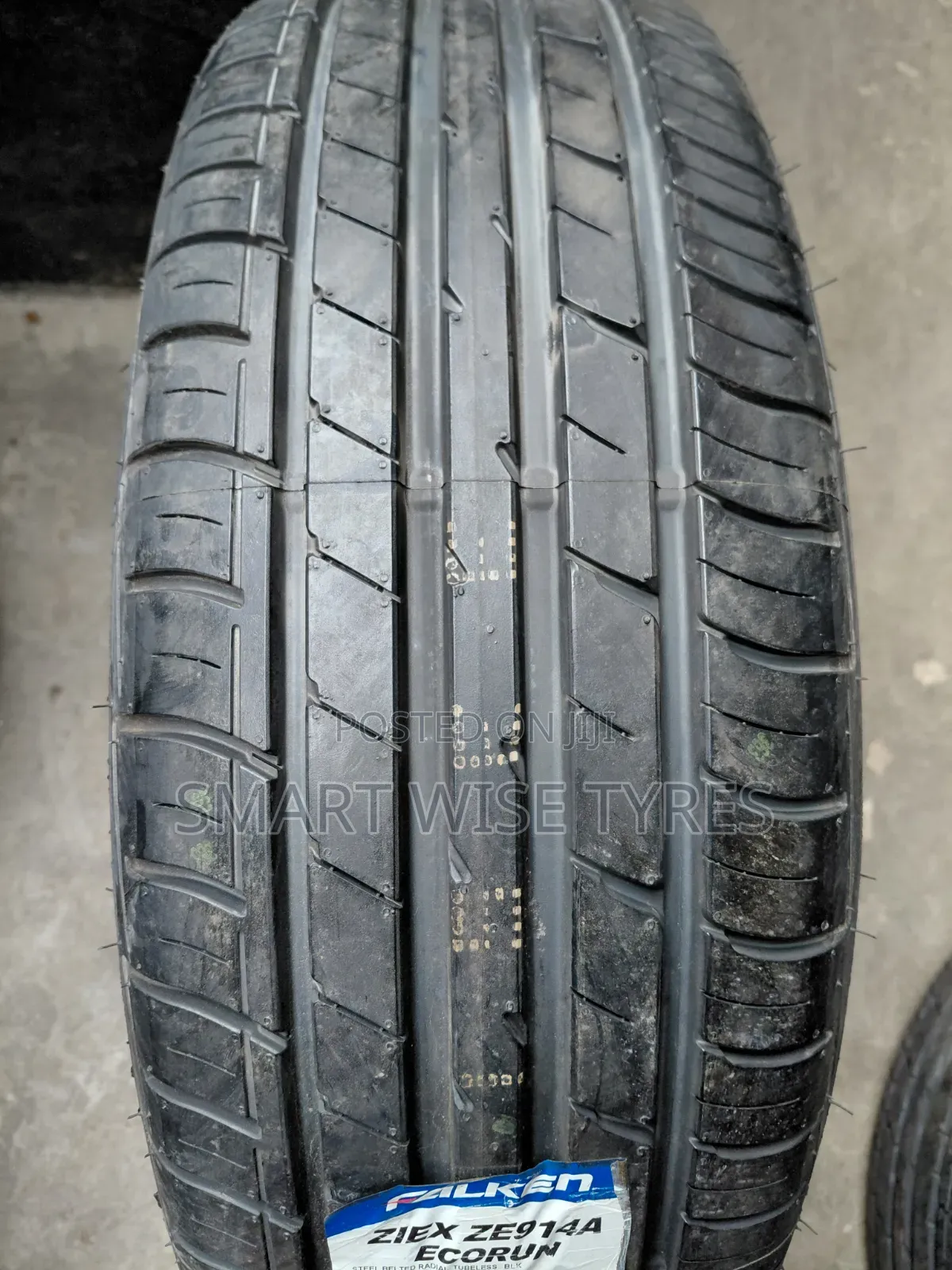 225/60r17 Falken