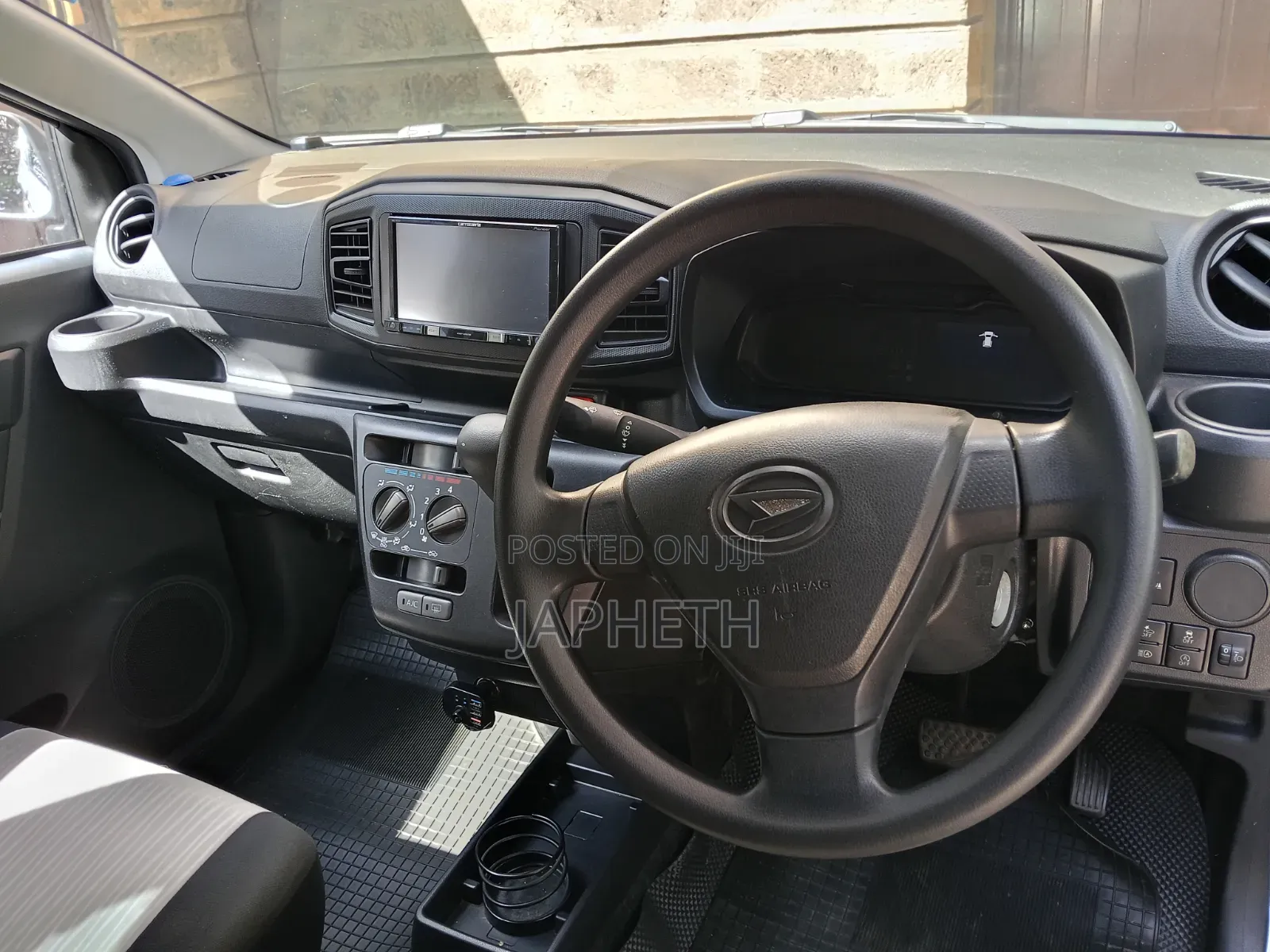 Daihatsu Mira 2018 Silver