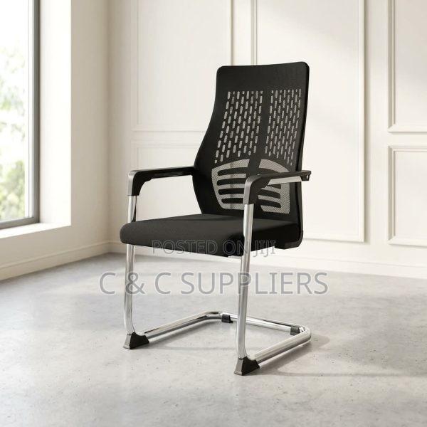Ergonomic Mesh Guest Arm Chair. - thumbnail 3