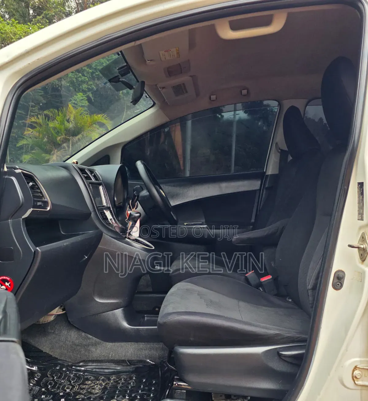 Toyota Ractis 2012 White