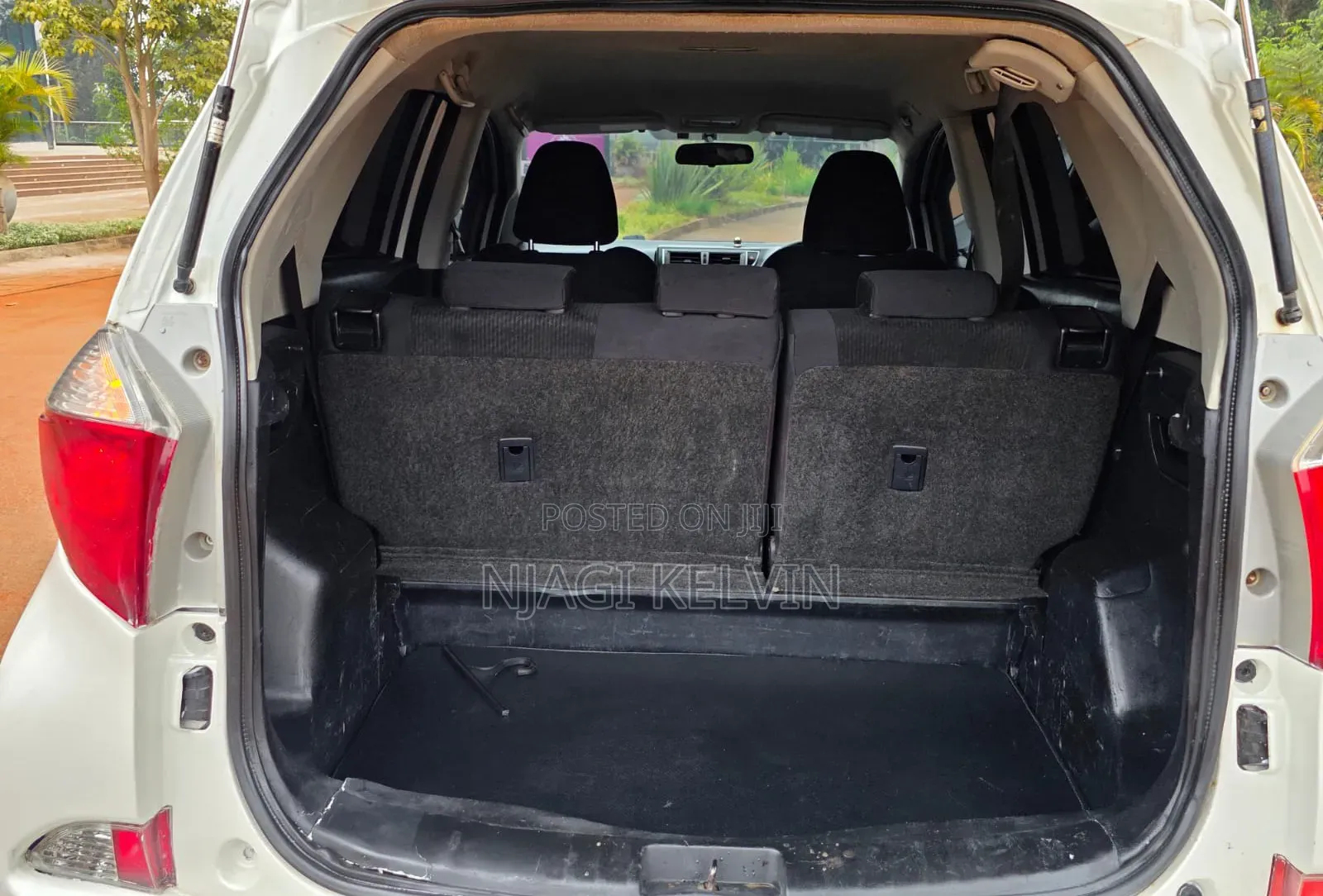 Toyota Ractis 2012 White
