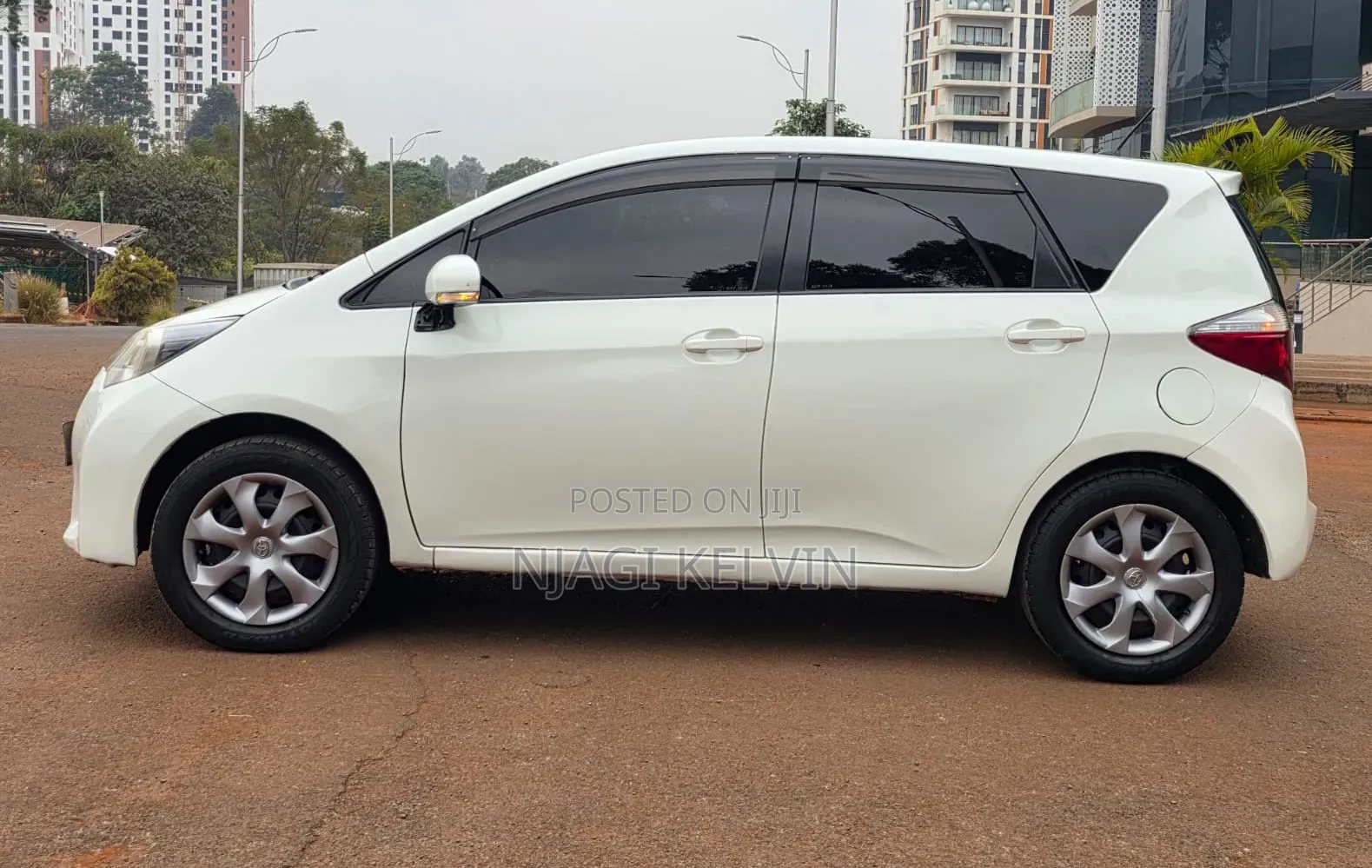 Toyota Ractis 2012 White