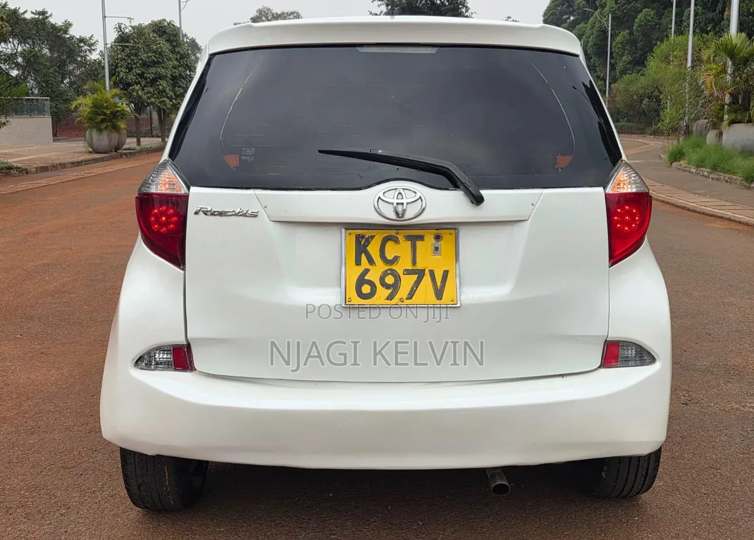 Toyota Ractis 2012 White