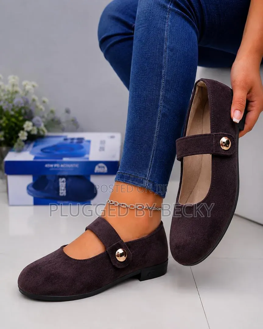 Ladies Orthopedic Shoes