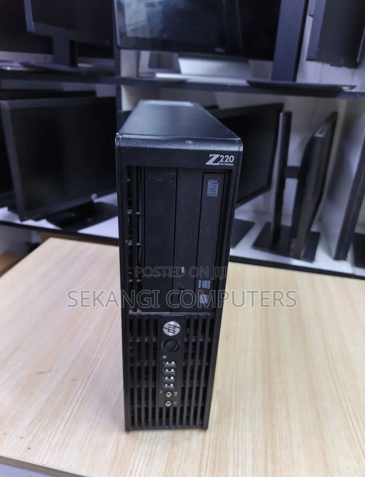 Desktop Computer HP Z220 8GB Intel Xeon HDD 500GB
