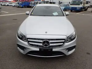 Mercedes-Benz E200 2019 Silver