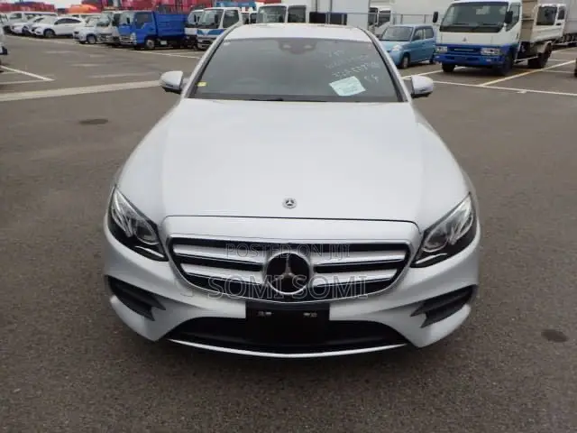 Mercedes-Benz E200 2019 Silver