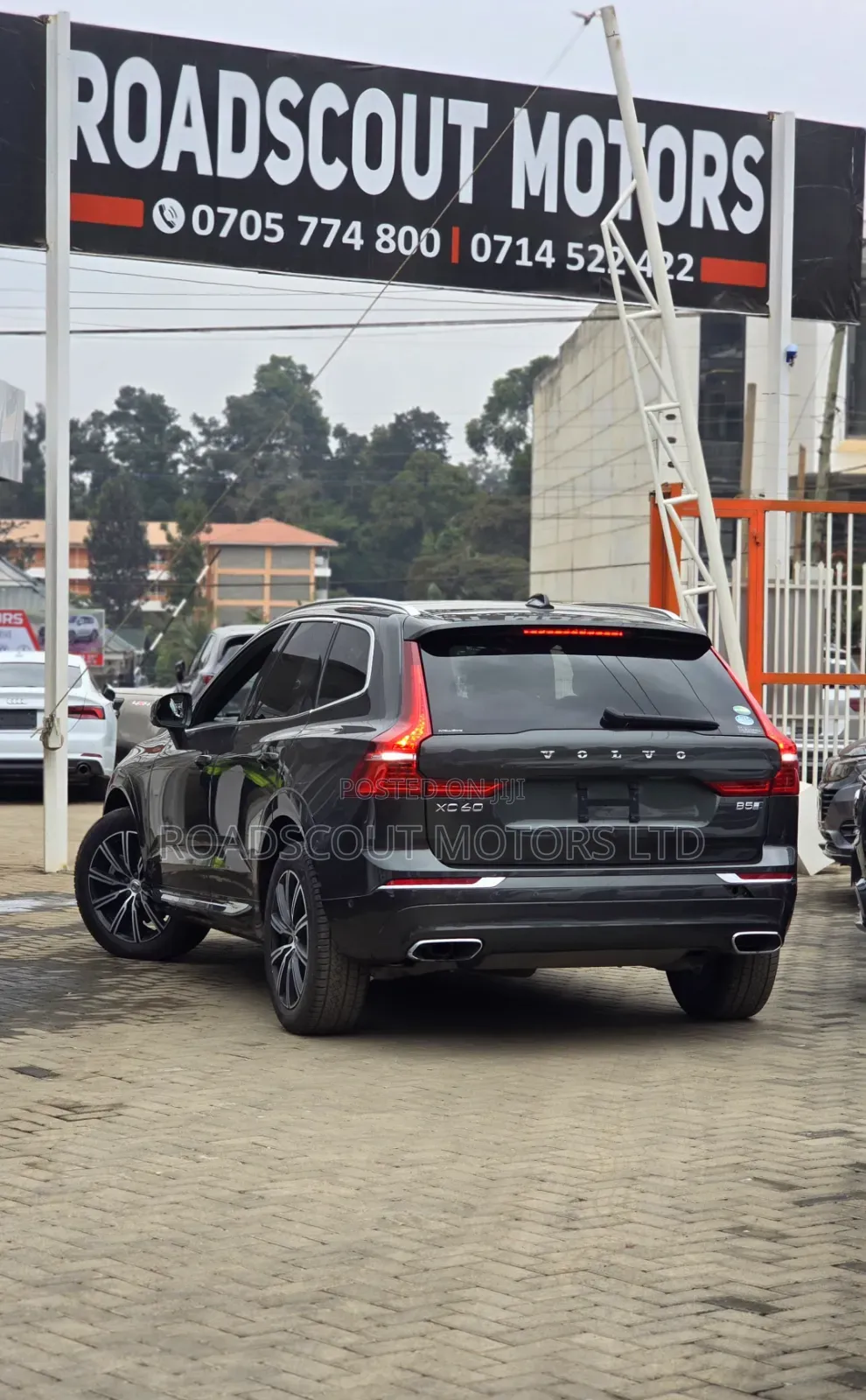 Volvo XC60 2021 Gray