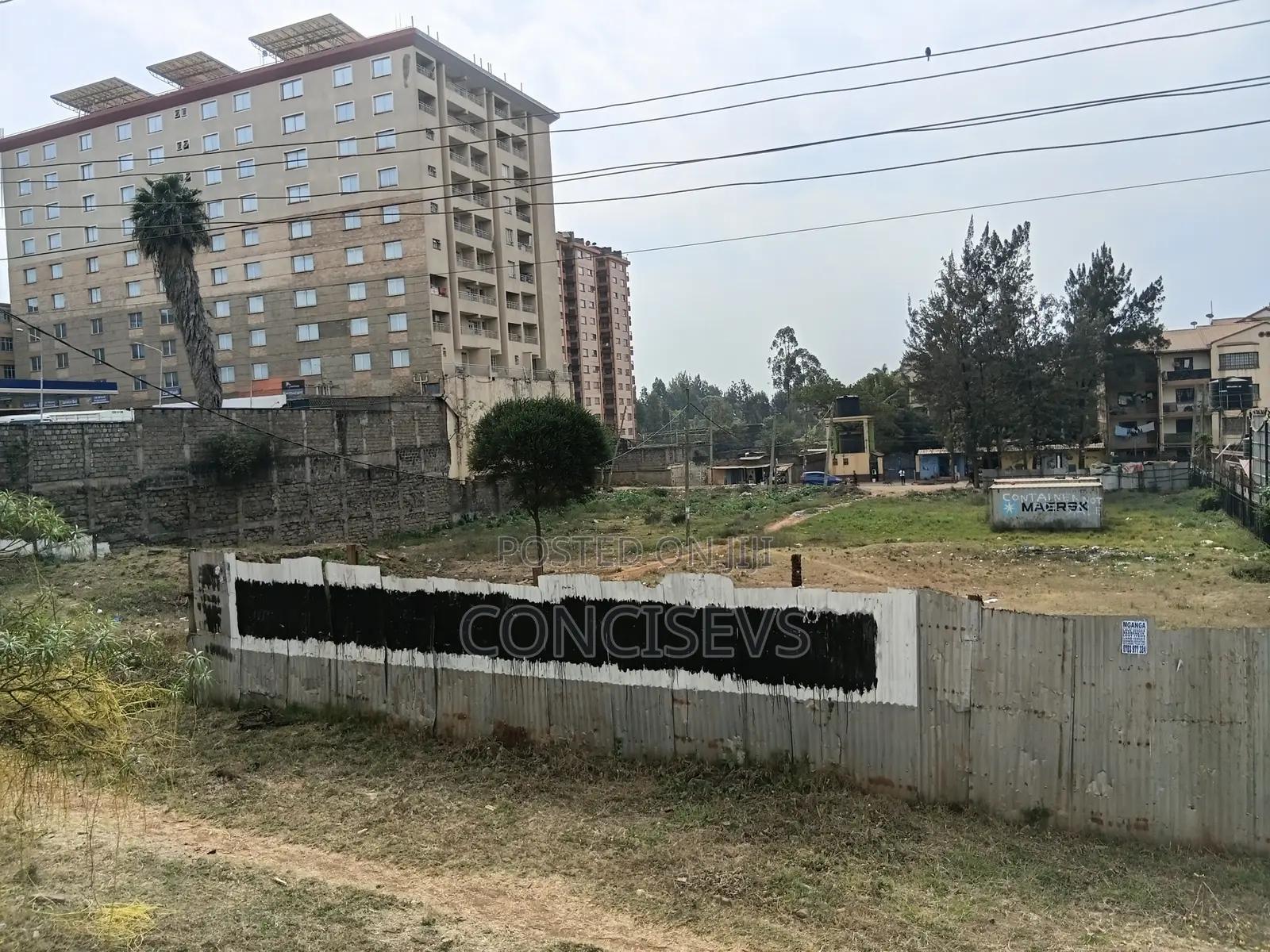 2X0.5 ACRE PLOTS TOGETHER, Touching Thika Road Around Garden City,