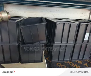 Premium Quality Plastic Concrete Cube Moulds