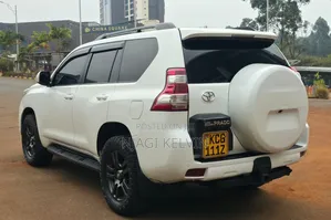 Toyota Land Cruiser Prado 3.0 TD 2010 White