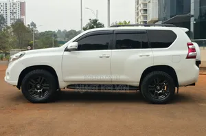 Toyota Land Cruiser Prado 3.0 TD 2010 White