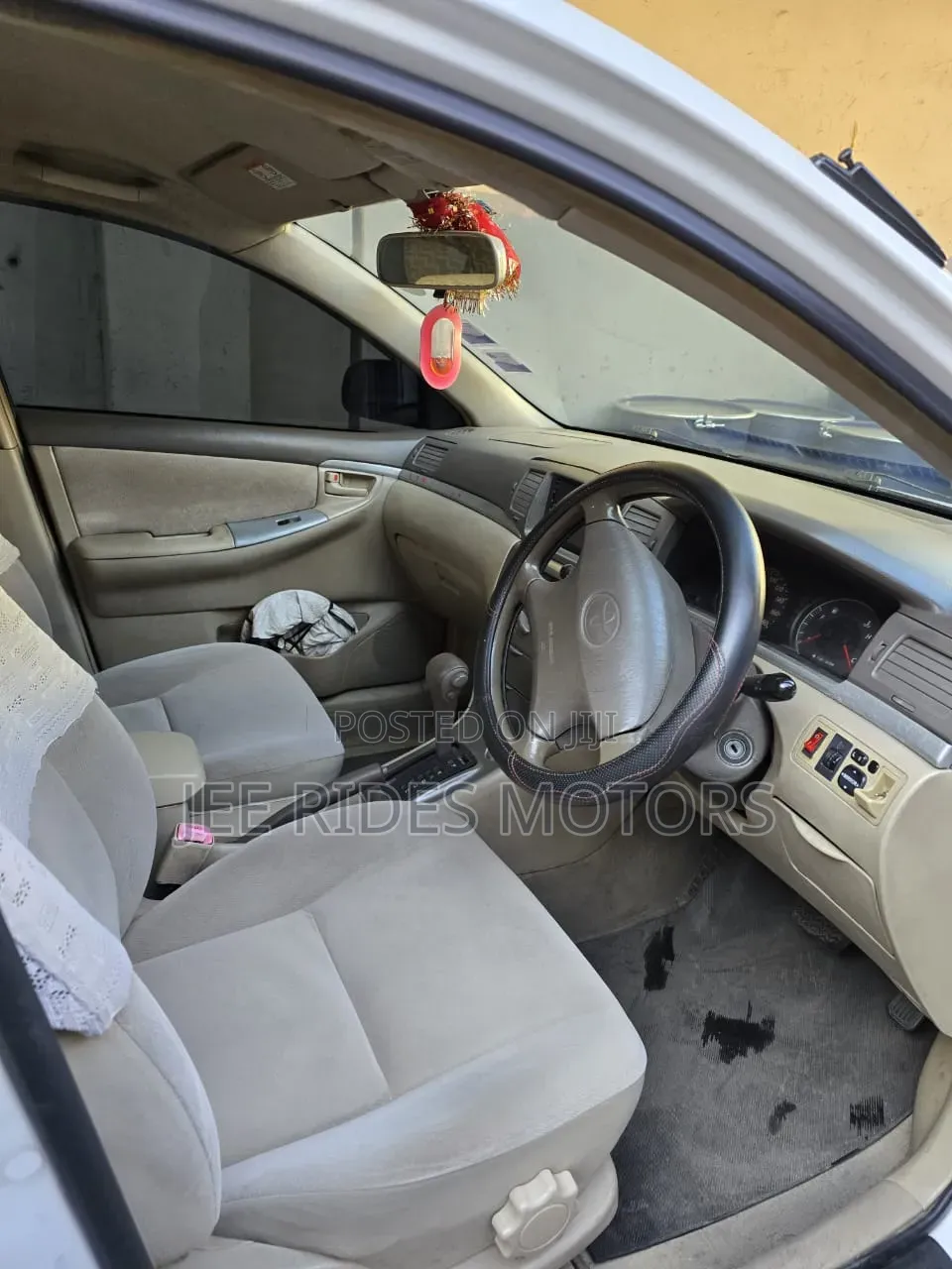 Toyota Corolla 2006 White