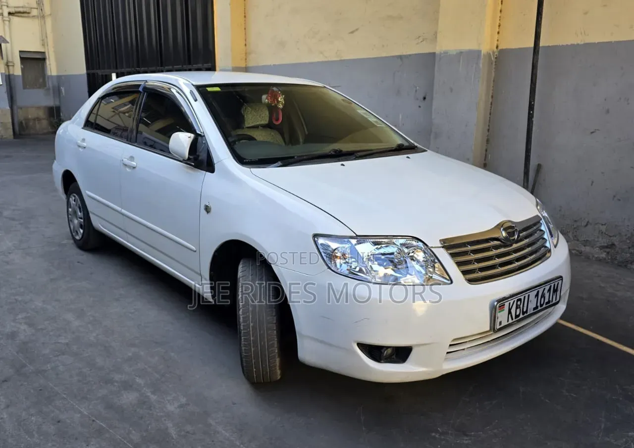 Toyota Corolla 2006 White