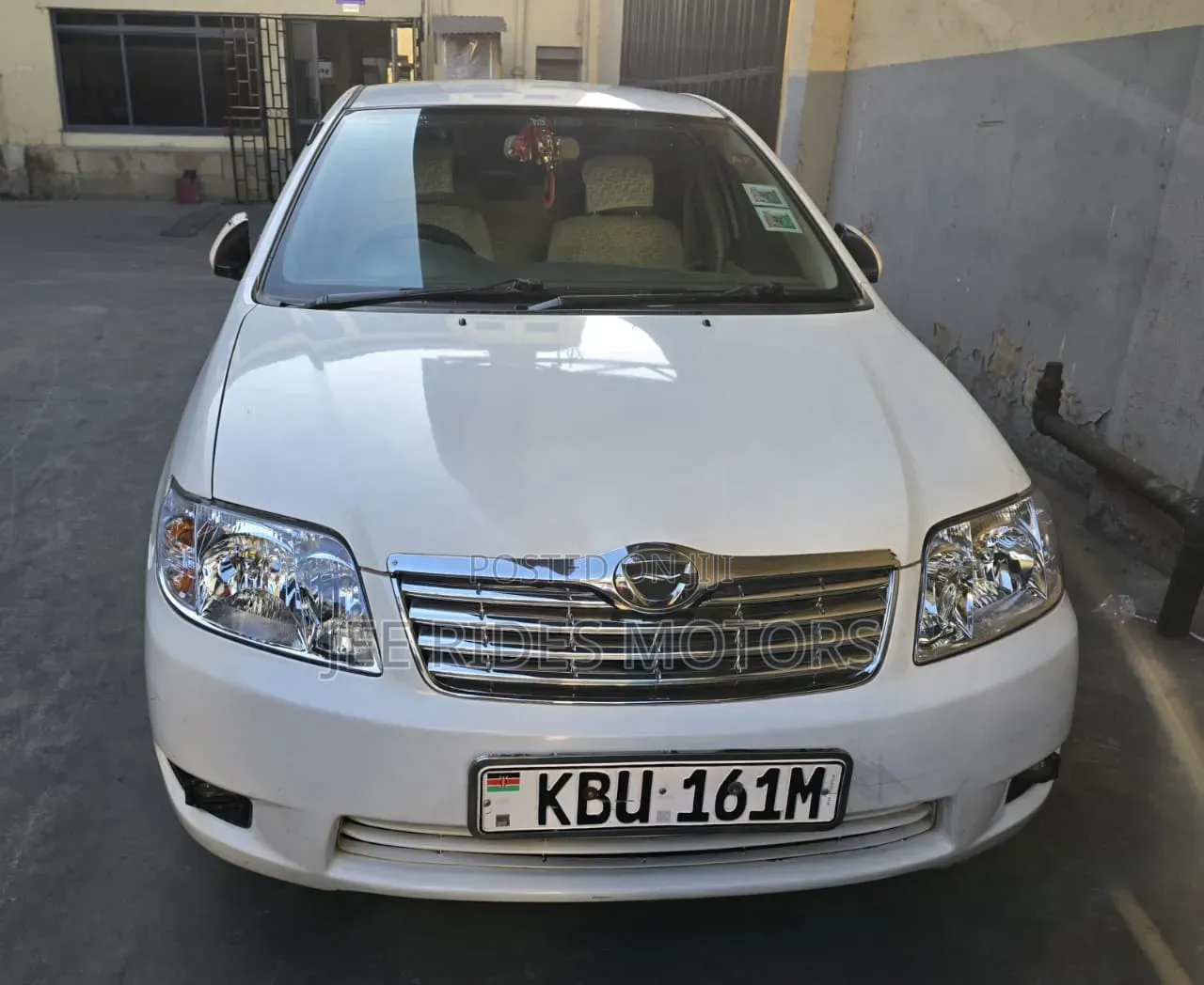 Toyota Corolla 2006 White