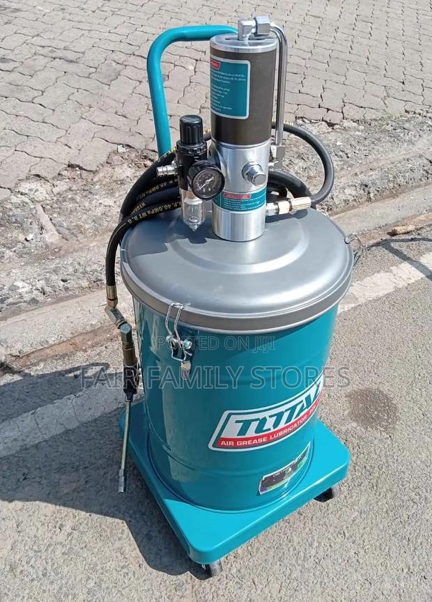 Total Greasing Machine