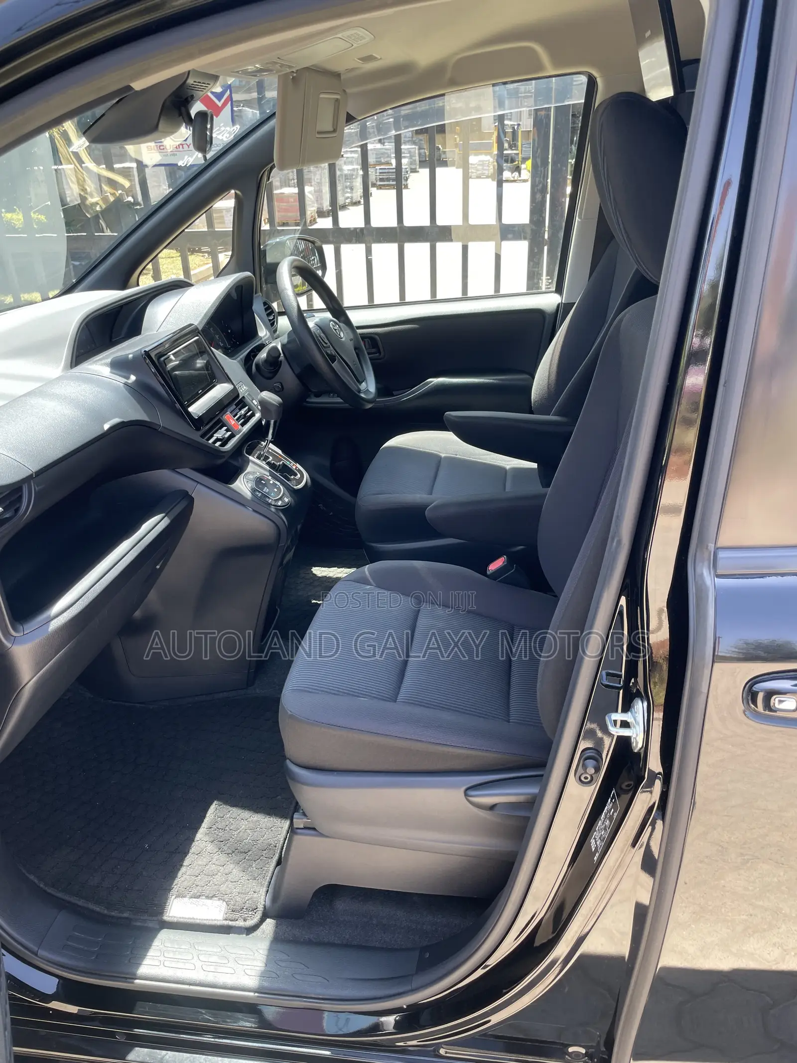 Toyota Noah 2019 Black