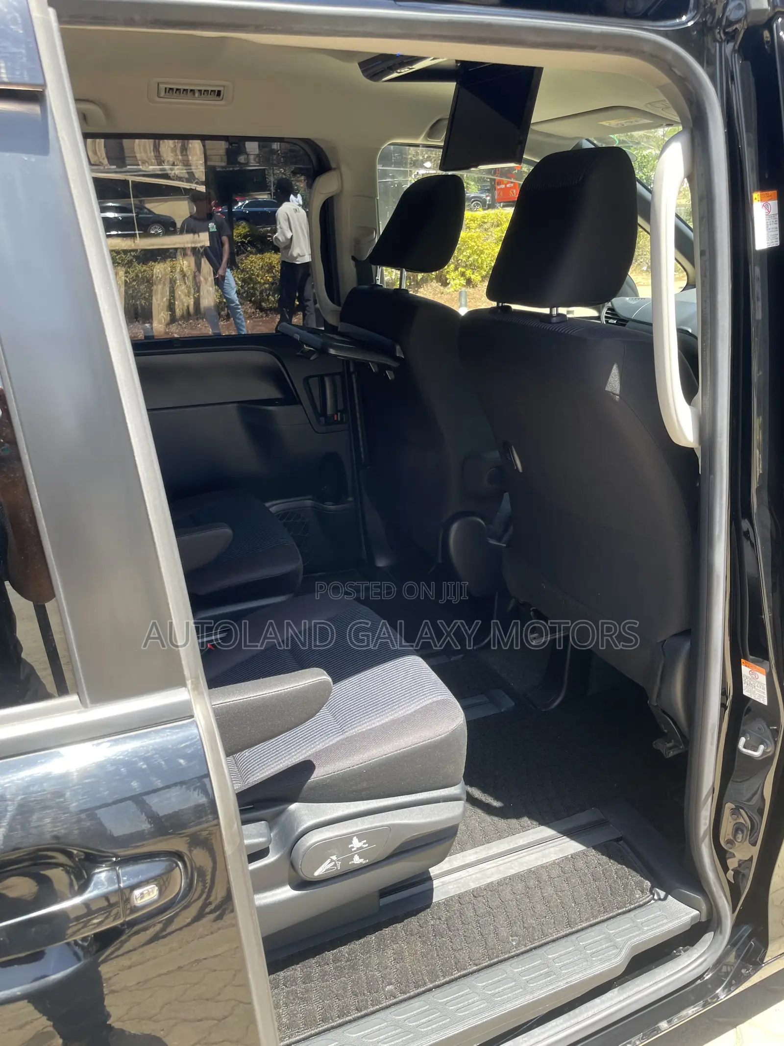 Toyota Noah 2019 Black