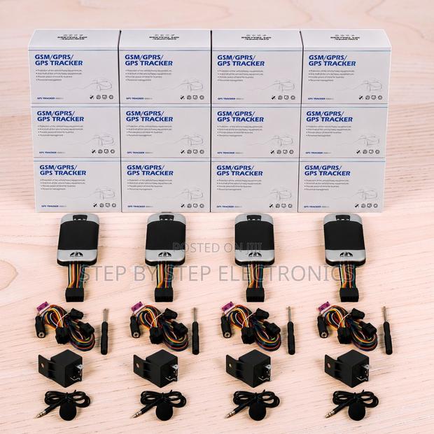 Factory Direct Prices GPS Tracking TK303 Car Vehicle Tracker Device