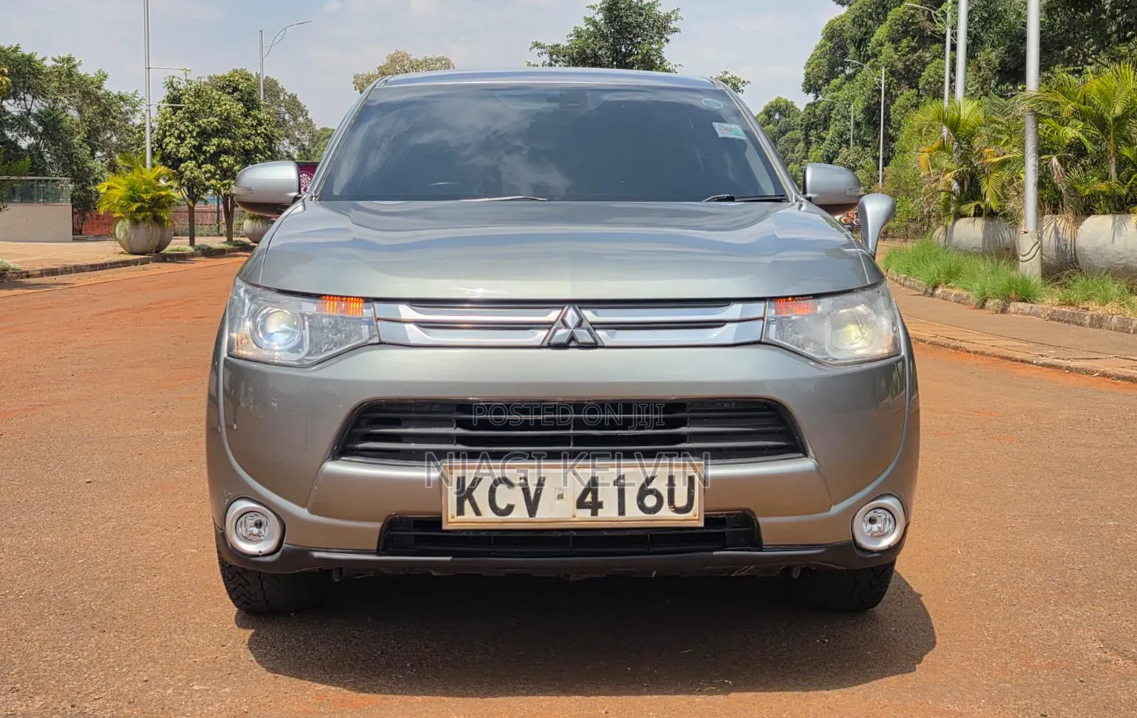 Mitsubishi Outlander 2012 Gray