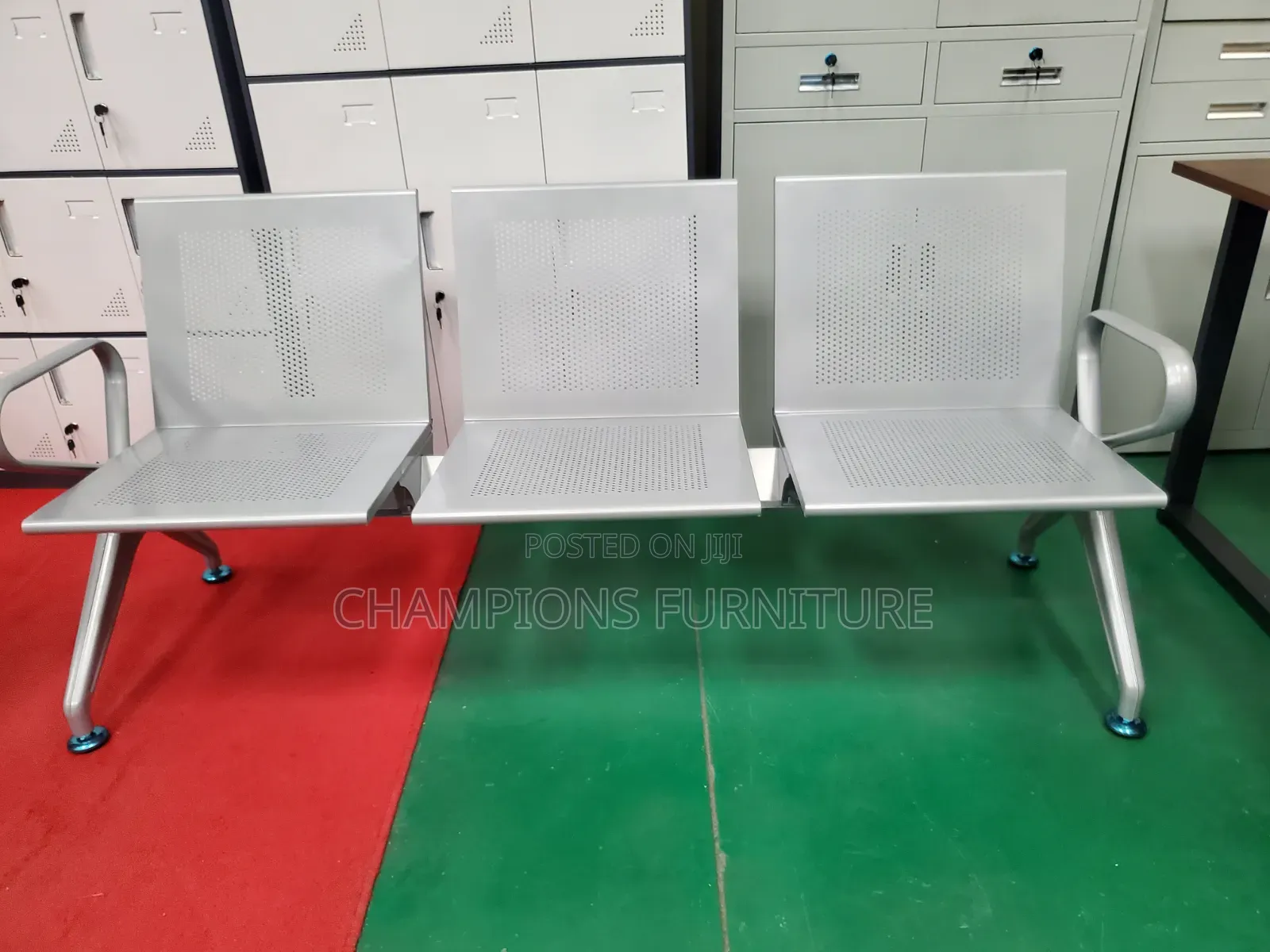 3-Seater Silver Link Chair