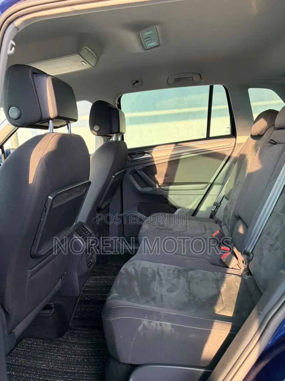 Volkswagen Tiguan 2018 Blue