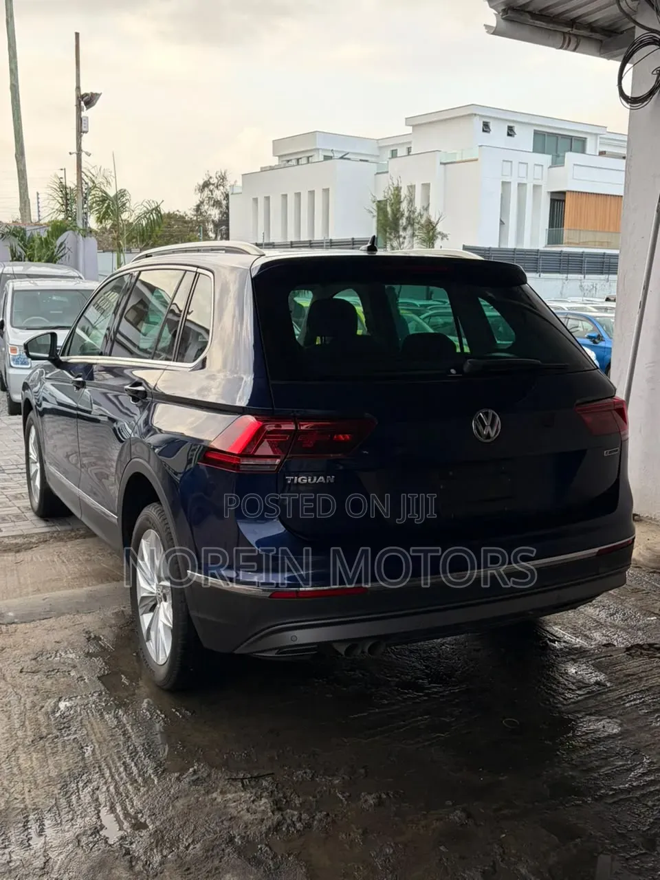 Volkswagen Tiguan 2018 Blue