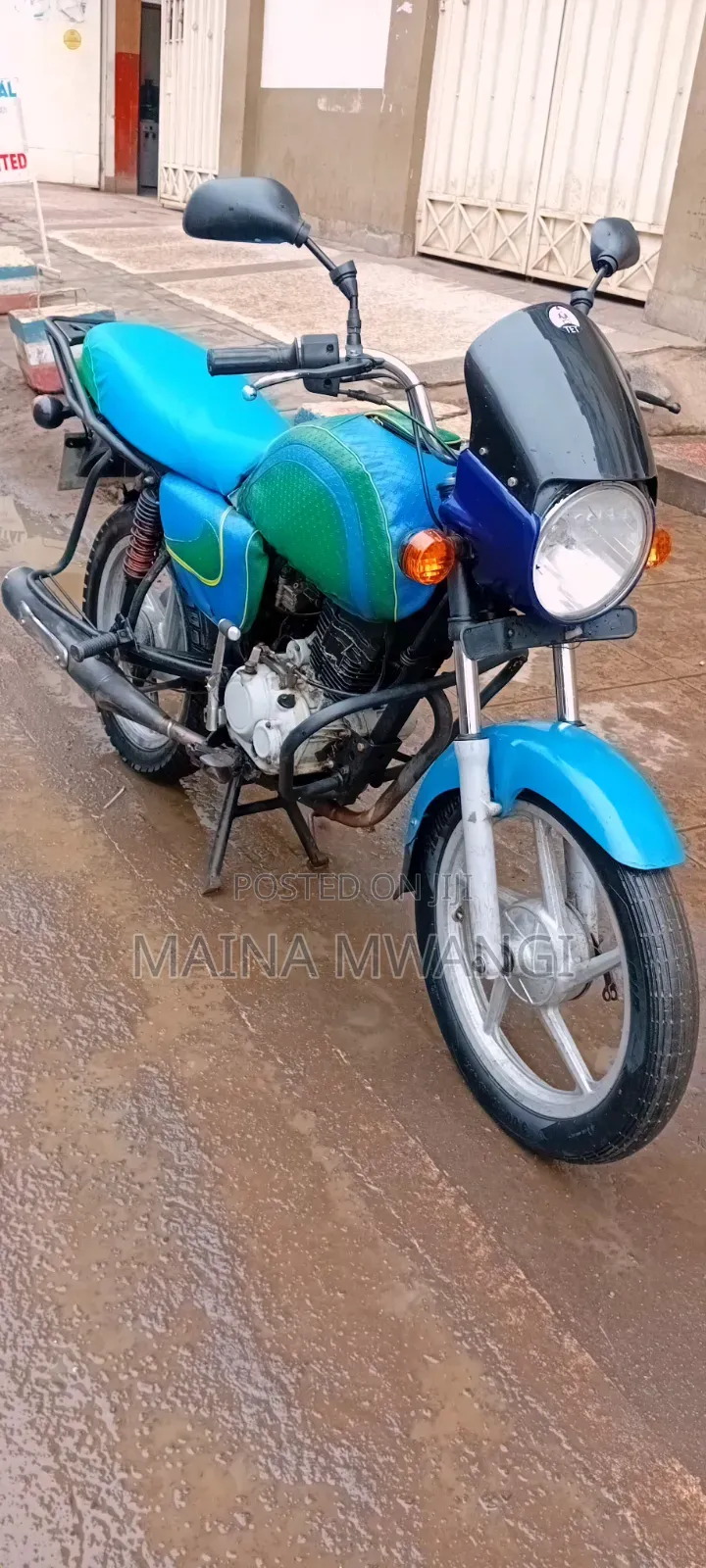 Bajaj Boxer 2020 Blue