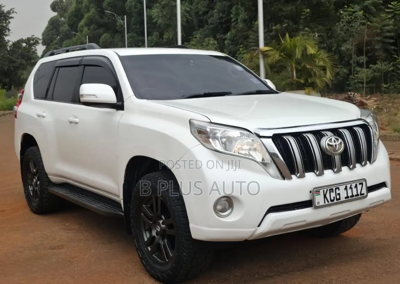 Toyota Land Cruiser Prado 2010 White